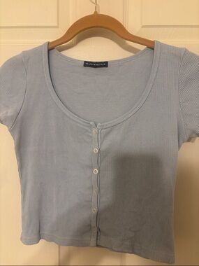 Brandy Melville Pale Blue Ribbed Button-Up Crop Top